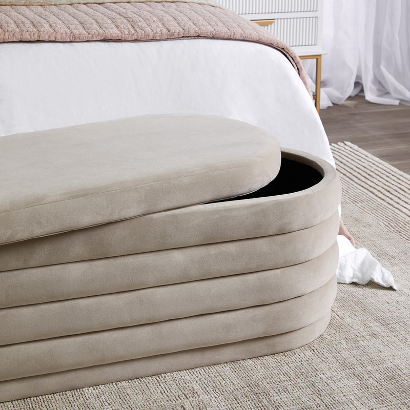 Demi Storage Bench